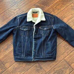 Levi's Men's Dark Blue Sherpa Lined Jacket